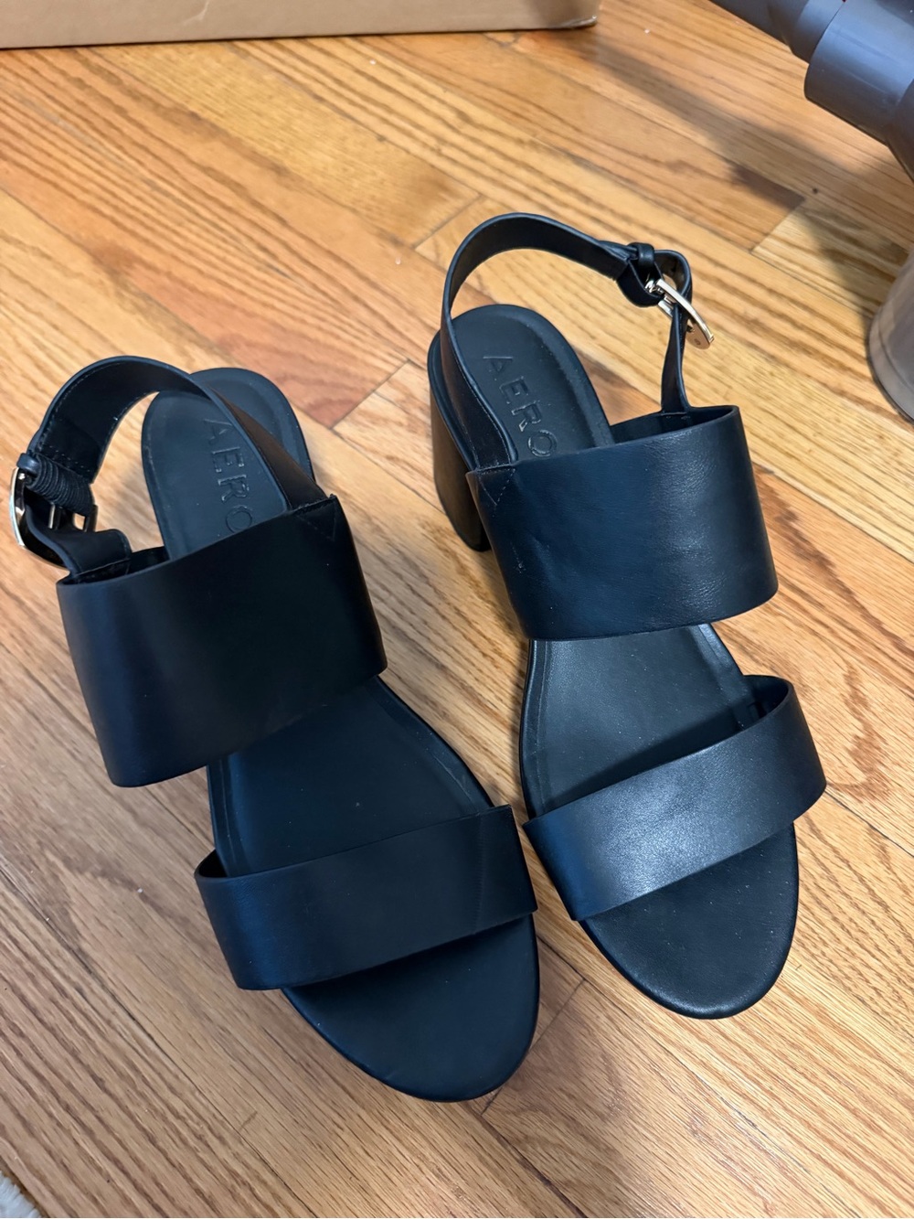 AEROSOLES Black Double-Strap Block Heel Sandals